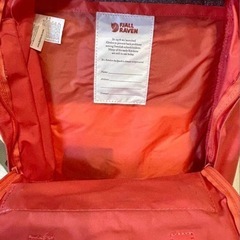 FJÄLLRÄVEN KANKEN 赤リュックの画像