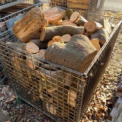 薪・原木色々の画像