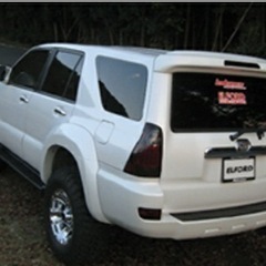 エルフォード ハイラックスサーフ 215系 後期 オーバーフェンダー※左右リアのみ新品 35mmワイド FRP 未塗装 の画像