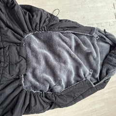 防寒抱っこ紐ケープの画像