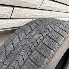 スタッドレスタイヤ ブリヂストン ブリザック VRX 185/65R1515の画像