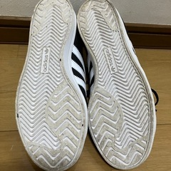adidasスニーカー23.5cm☆美品の画像