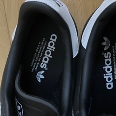 adidasスニーカー23.5cm☆美品の画像