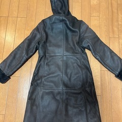 リアルムートン　ロングコート
の画像