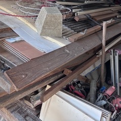 【佐賀市内】0円｜木材大量｜混在｜長物多｜2tトラック推奨｜一括引取希望の画像
