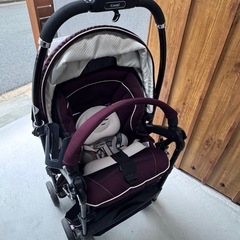 combi AB型ベビーカーの画像