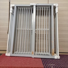 折りたたみ ペットサークル   高さ70cm元値15000円の画像