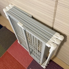 折りたたみ ペットサークル   高さ70cm元値15000円の画像