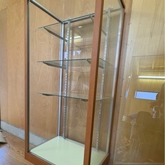 ガラスショーケース 3段棚