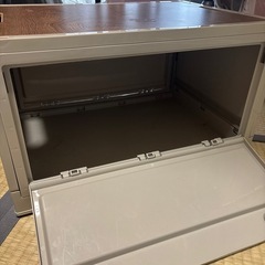 【0円・無料】収納ボックス／フタ付き／引き取り限定の画像
