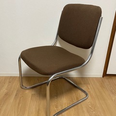 レトロ インダストリアル アームチェア ロビーチェア 事務椅子