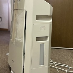 Panasonic　加湿空気清浄機 F-VXT55の画像