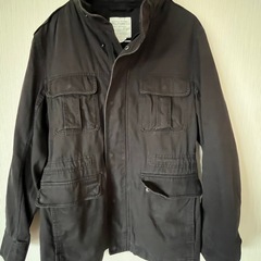 ミリタリージャケットの画像