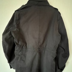 ミリタリージャケットの画像