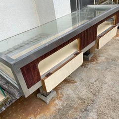 ショーケースの画像