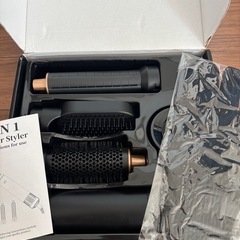 新品未使用　5 IN 1 ホットヘアードライヤー　ヘアーアイロンの画像