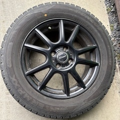スタッドレスタイヤホイール付き　185/65R15の画像