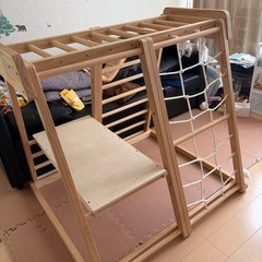 木製　ジャングルジムの画像