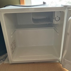 美品　　ミニ冷蔵庫46ℓ 2009年製の画像