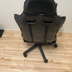 GTRACING ゲーミングチェア 黒（リクライニング可）※3000円の画像