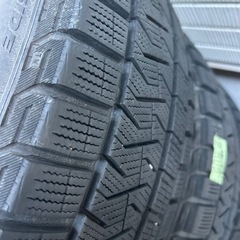 美品！スタッドレス16インチホイールタイヤの画像