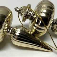 渦巻き貝オーナメントの画像