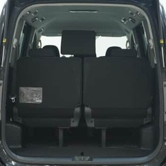 【自社ローン対象】トヨタ ヴォクシー 　ＺＳ□ミニバン/102000kmの画像