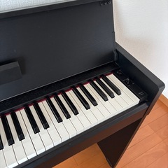 ヤマハ電子ピアノの画像