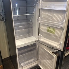 シャープ冷蔵庫2016年製の画像
