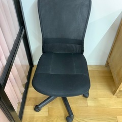 【0円・無料】オフィスチェア (メッシュ素材/キャスター付き) お譲りします！の画像