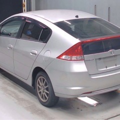 ホンダ　インサイト　　Lグレード　人気のシルバー　美車の画像