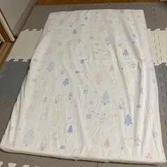 ベビー敷布団　式パット　防水パッド付きの画像