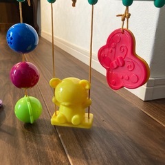 新生児から遊べるベビージムの画像