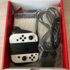 ニンテンドーSwitch有機ELモデルの画像