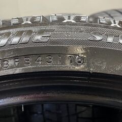 BS BRIDGESTONE BLIZZAK REVO GZ 265/35R19 19インチ スタッドレス 4本 バリ溝 audi/RS5/S6/S6アバント等　(STA069)の画像