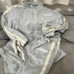 ストライプジャージ上下セットの画像