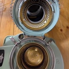 アラジンストーブの画像