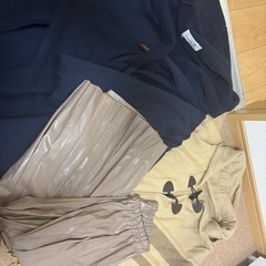 レディース　洋服セット　コート　トップス　スカート　の画像