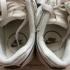 NIKE スニーカーの画像