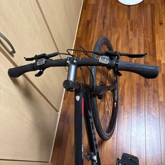 🉐トレック FX3 クロスバイク 油圧ディスクブレーキ搭載！の画像