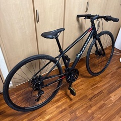 🉐トレック FX3 クロスバイク 油圧ディスクブレーキ搭載！の画像
