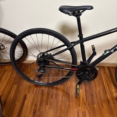 🉐トレック FX3 クロスバイク 油圧ディスクブレーキ搭載！の画像