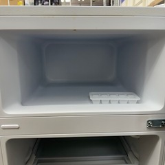 【ドリーム川西店御来店限定】☆ジモティー見たよ♪割引☆アイリス　２ドア冷蔵庫　PRC-B092D-W  87L 2024年製／クリーニング済み 【99560000040901】の画像