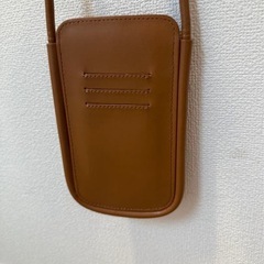 ブラウン スマホショルダーバッグ スマホポーチ 合成皮革 【美品】の画像