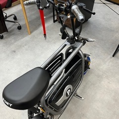 【ジャンク品・不動品】PONY 電動バイク The Dog Bike 未使用 付属品ありの画像