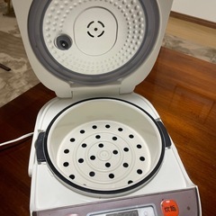 炊飯器の画像