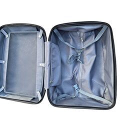 TITAN トラベル　キャリーバッグの画像