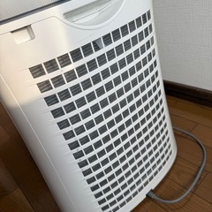シャープ 空気清浄機 2つセットの値段です。の画像