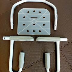 イングリッシーナ テーブルチェアの画像