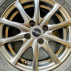 ★中古スタッドレスタイヤ★ グッドイヤー ホイール4本セット3000円 トヨタ アクア使用しました !の画像